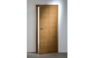 Поддръжка на врати от масив